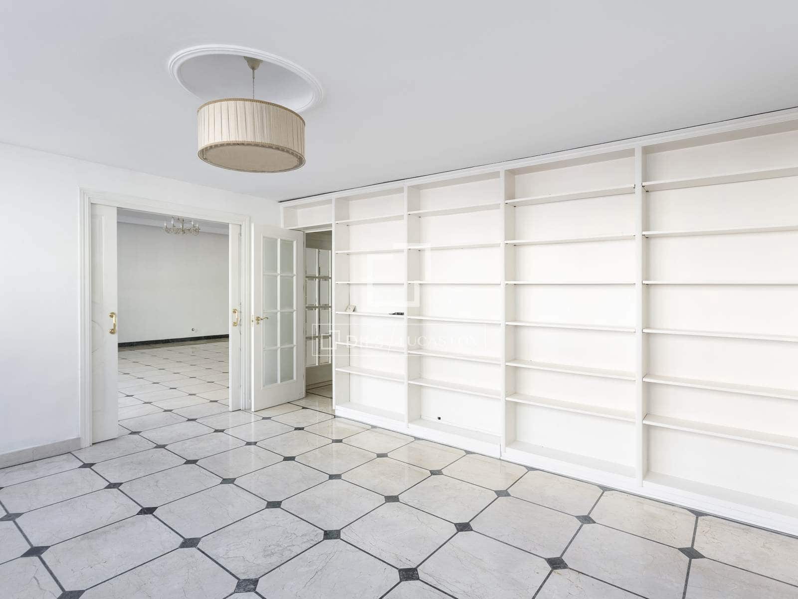 6 soveværelse Lejlighed til leje i Madrid by med garage - € 6.500 (Ref: 10160234)