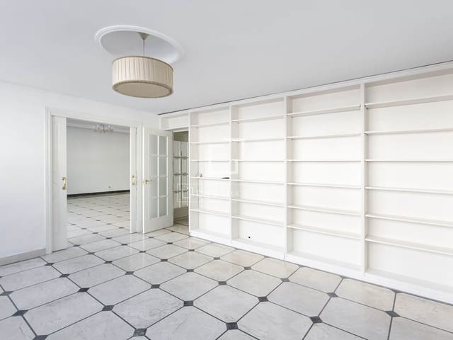 6 soveværelse Lejlighed til leje i Guindalera, Madrid by med garage - € 6.500 (Ref: 10160234)