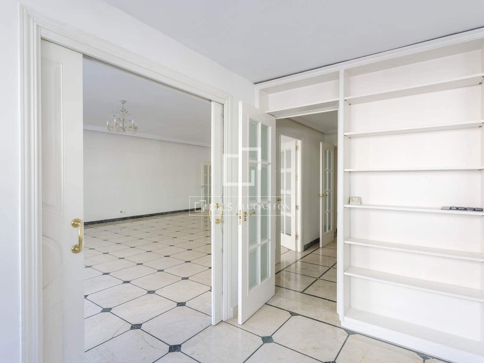 6 soveværelse Lejlighed til leje i Madrid by med garage - € 6.500 (Ref: 10160234)