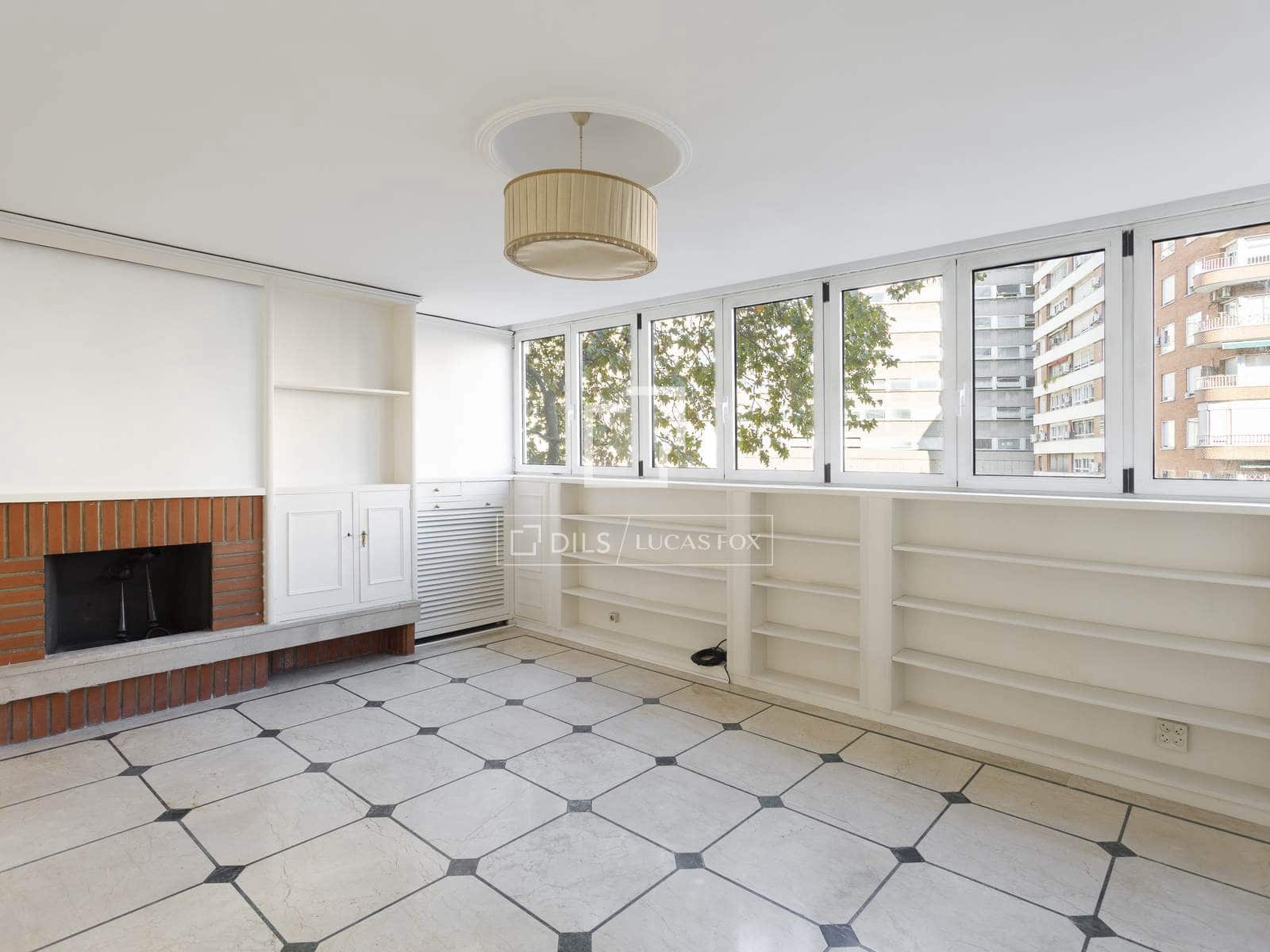 6 soveværelse Lejlighed til leje i Madrid by med garage - € 6.500 (Ref: 10160234)