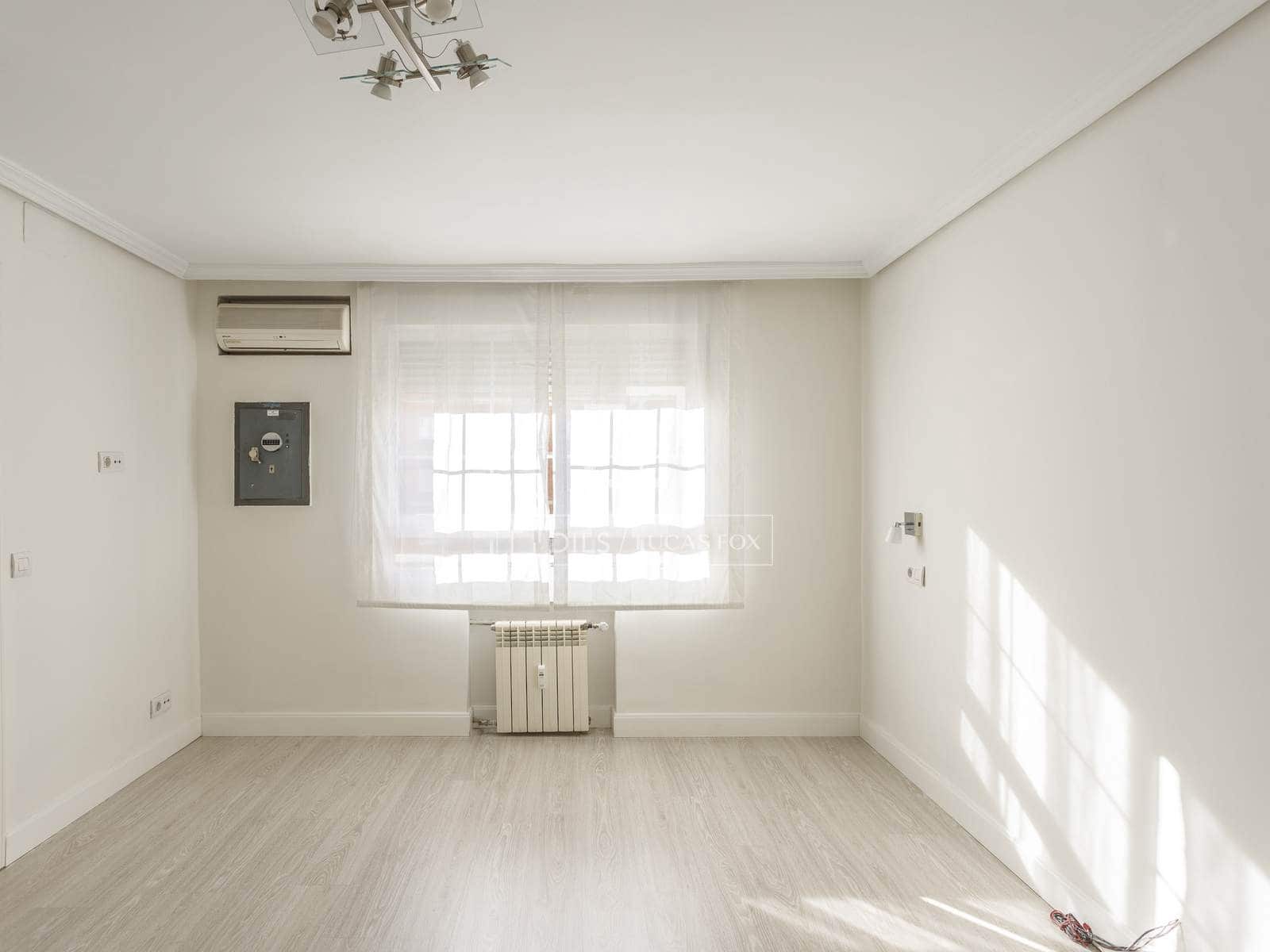 6 soveværelse Lejlighed til leje i Madrid by med garage - € 6.500 (Ref: 10160234)