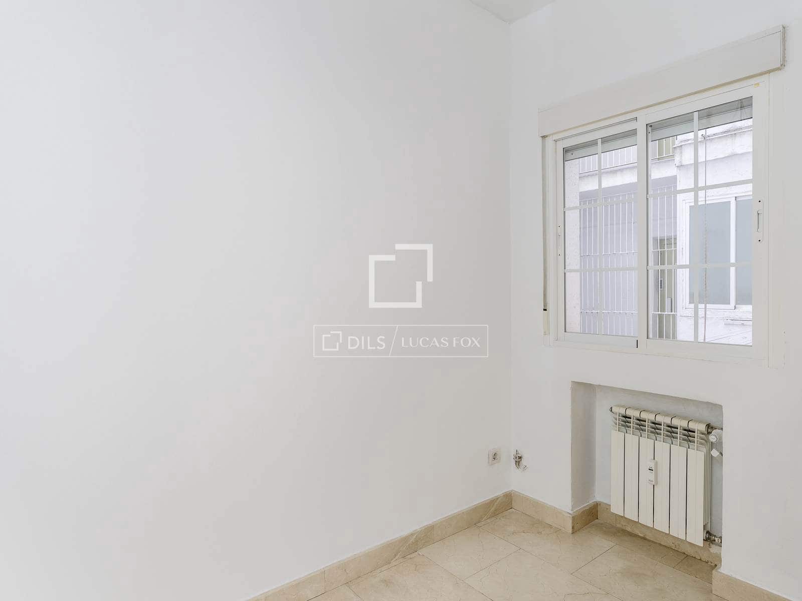 6 soveværelse Lejlighed til leje i Madrid by med garage - € 6.500 (Ref: 10160234)