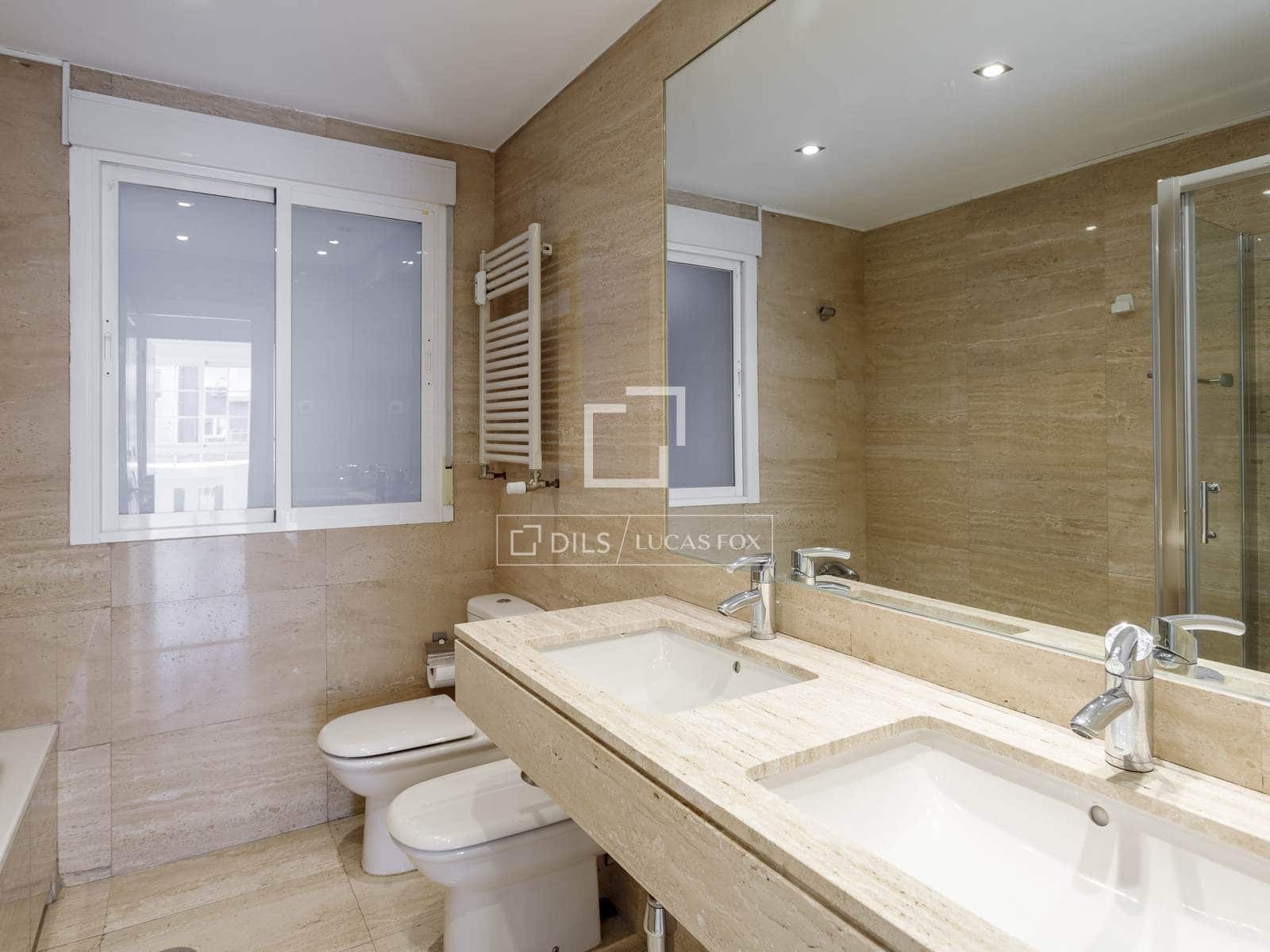 6 soveværelse Lejlighed til leje i Madrid by med garage - € 6.500 (Ref: 10160234)