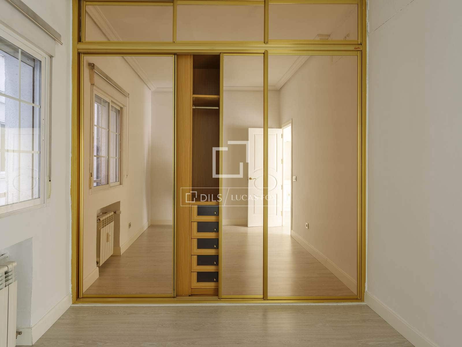 6 soveværelse Lejlighed til leje i Madrid by med garage - € 6.500 (Ref: 10160234)