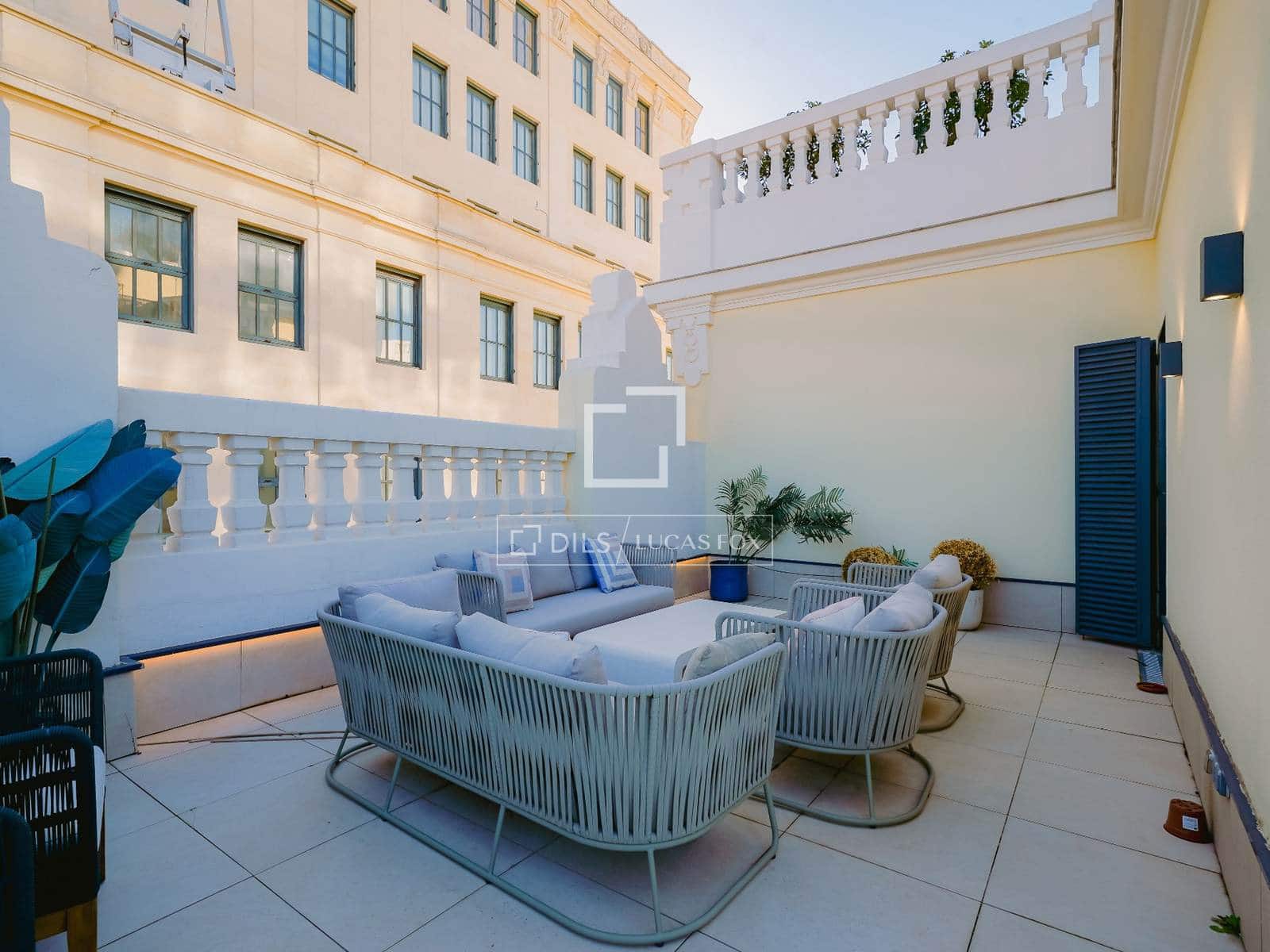 Apartamento de 2 habitaciones en Madrid ciudad en alquiler - 5.400 € (Ref: 10160235)