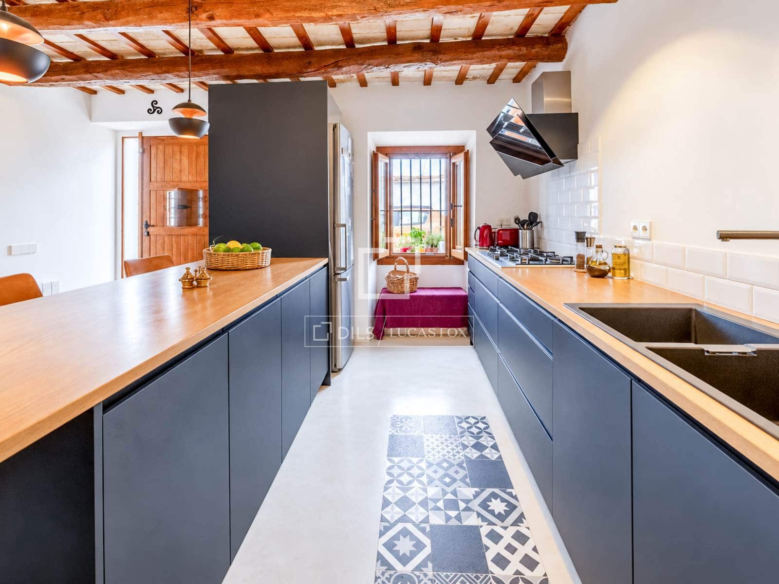 3 makuuhuone Huvila myytävänä paikassa Sant Pere de Ribes - 850 000 € (Ref: 10160236)