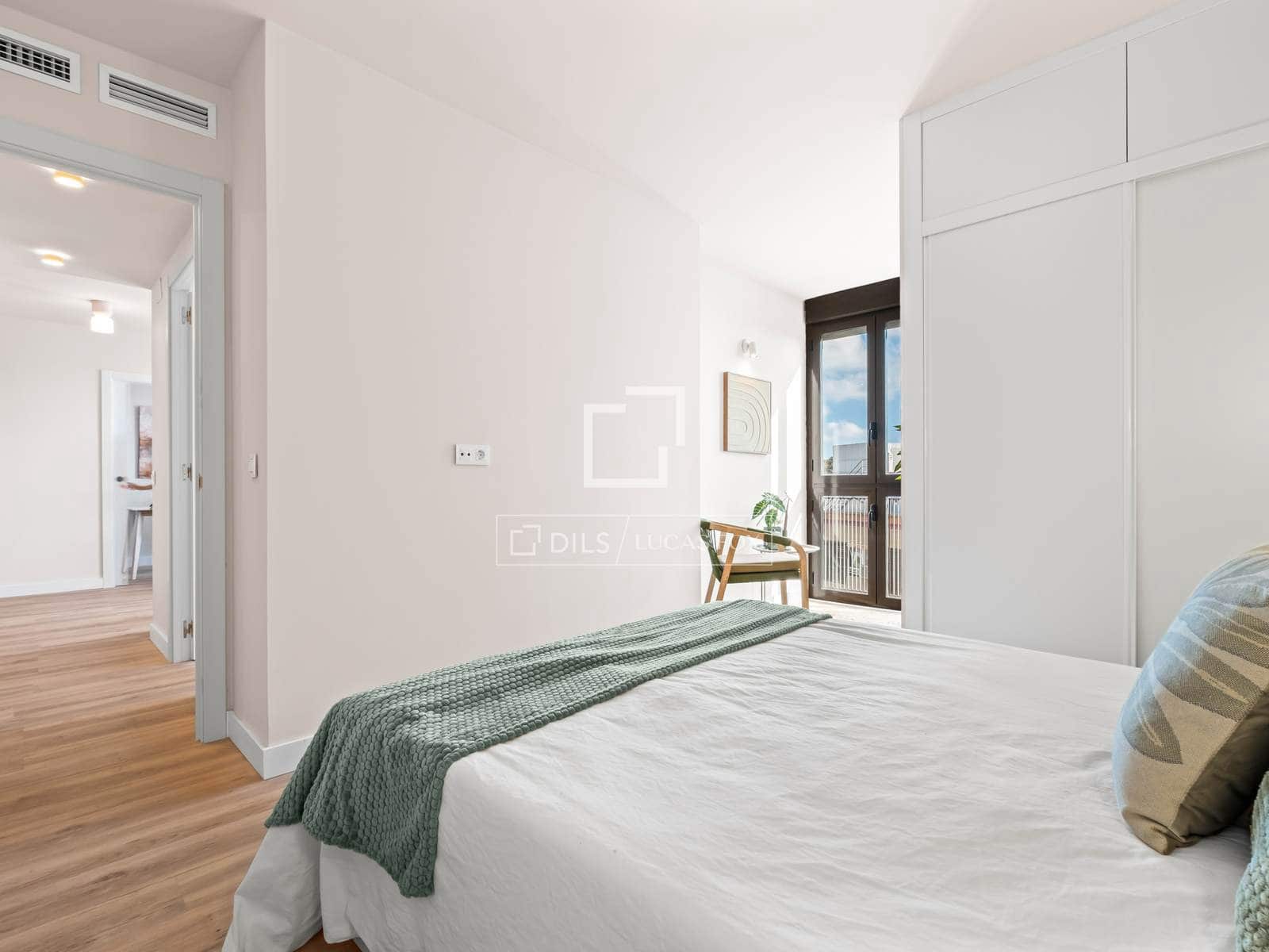 2 soveværelse Lejlighed til salg i Alicante by - € 439.000 (Ref: 10160238)