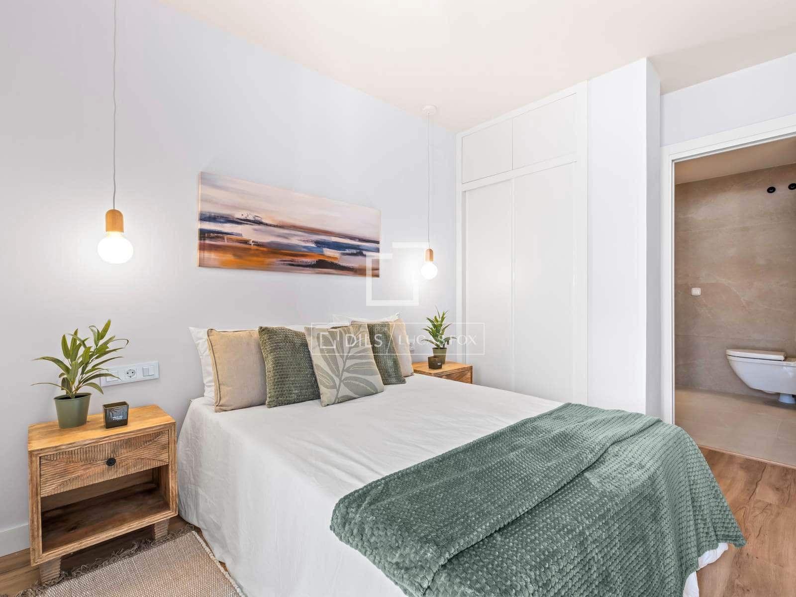 2 soveværelse Lejlighed til salg i Alicante by - € 439.000 (Ref: 10160238)
