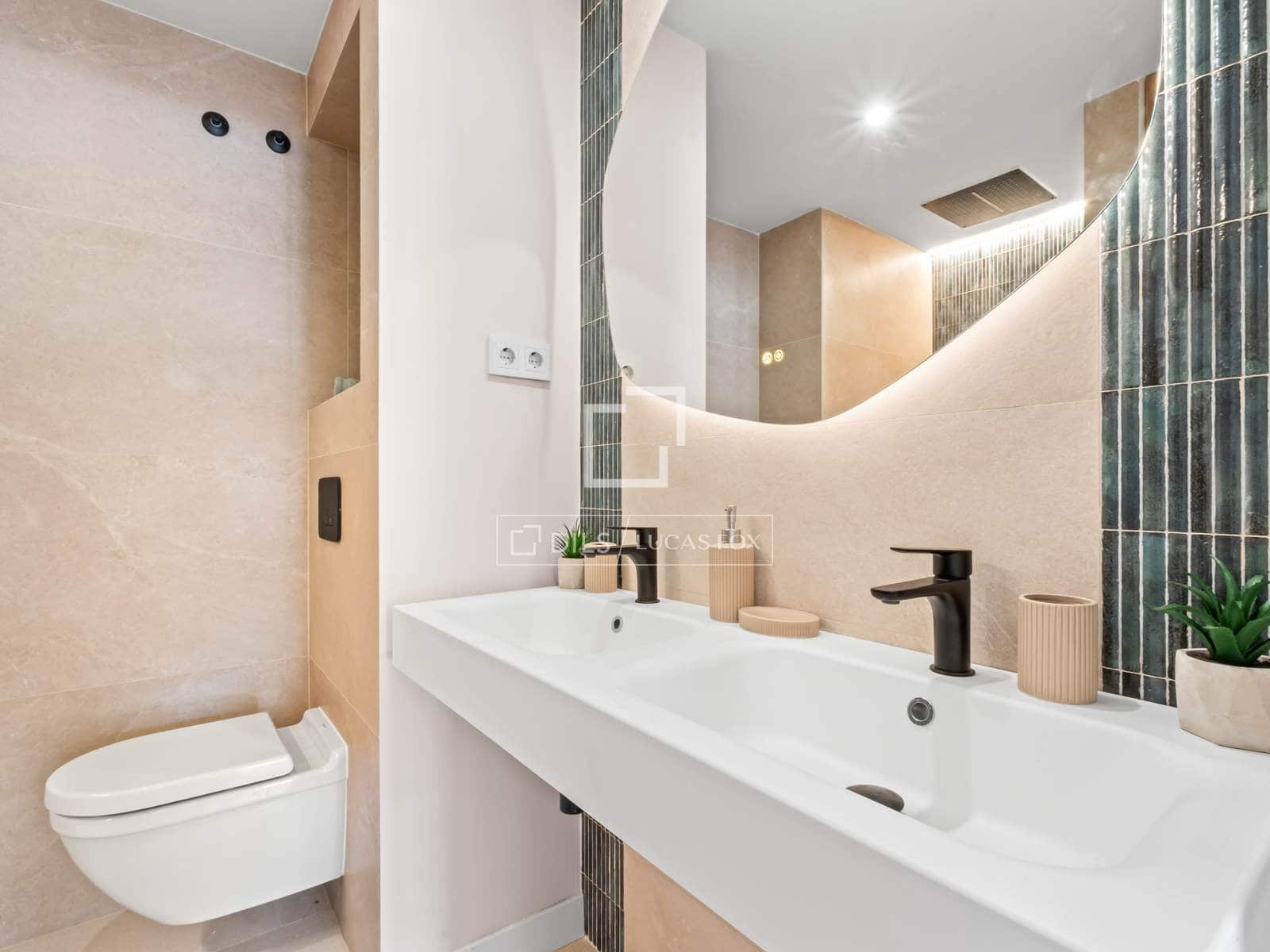 2 soveværelse Lejlighed til salg i Alicante by - € 439.000 (Ref: 10160238)