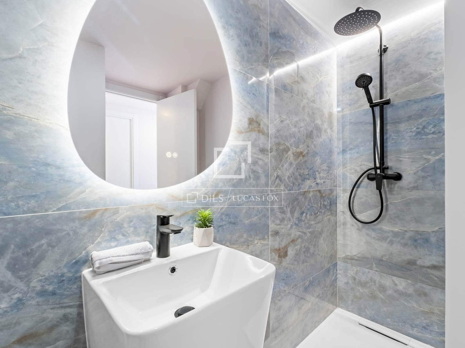 2 soveværelse Lejlighed til salg i Alicante by - € 439.000 (Ref: 10160238)