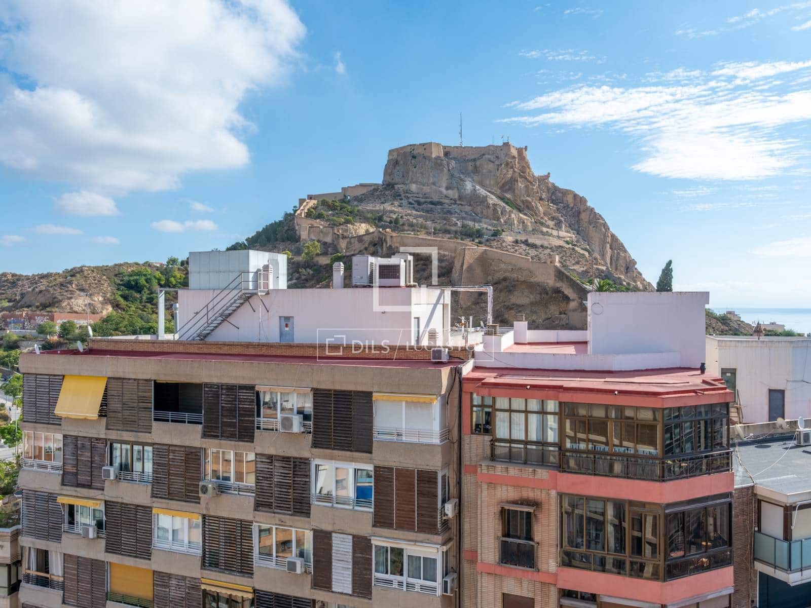 2 soveværelse Lejlighed til salg i Alicante by - € 439.000 (Ref: 10160238)