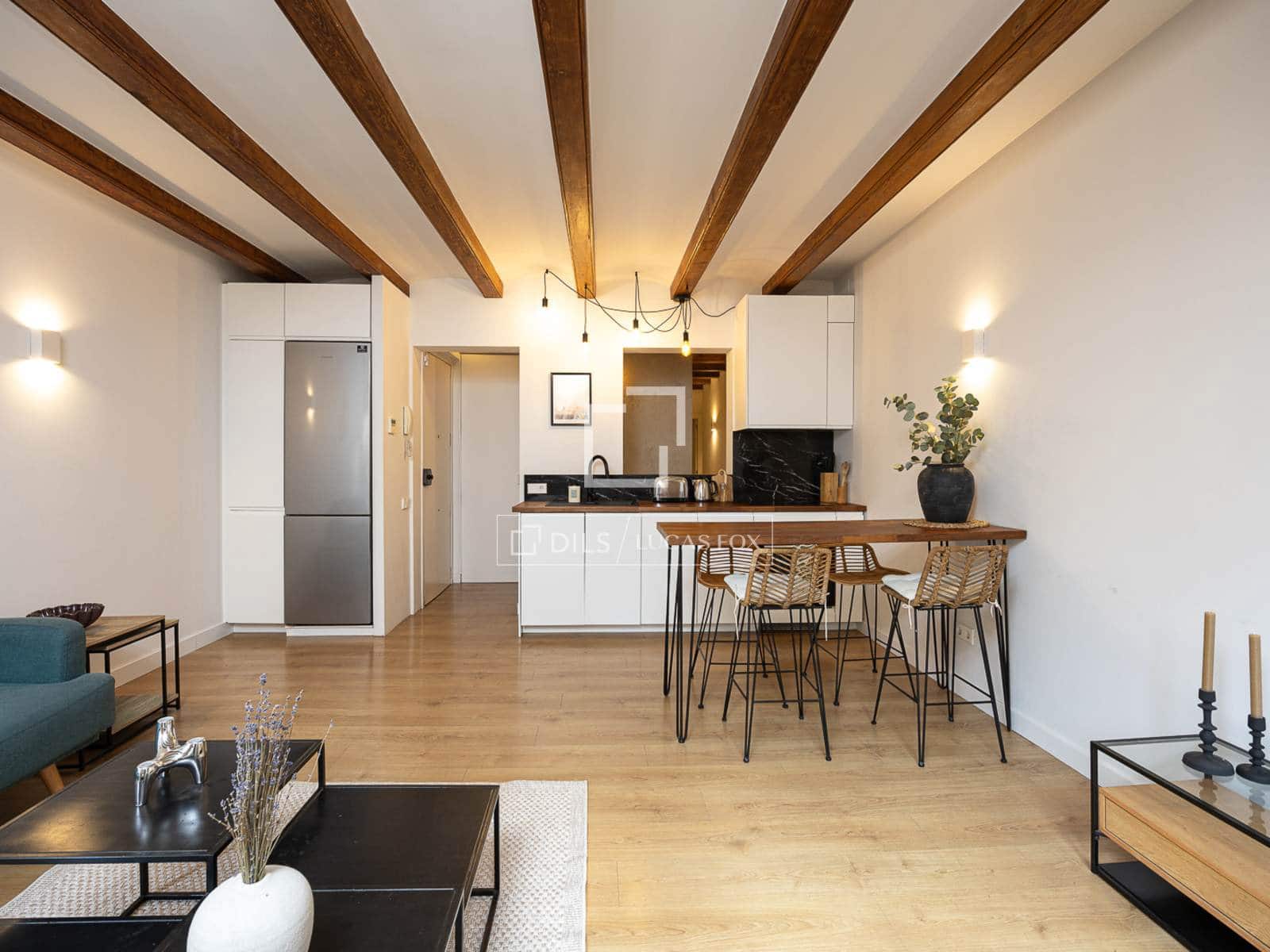2 soveværelse Lejlighed til salg i Barcelona by - € 485.000 (Ref: 10160239)