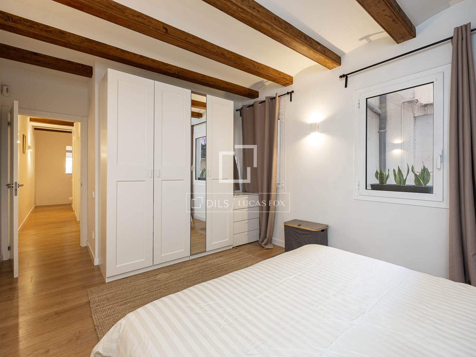 2 soveværelse Lejlighed til salg i Barcelona by - € 485.000 (Ref: 10160239)