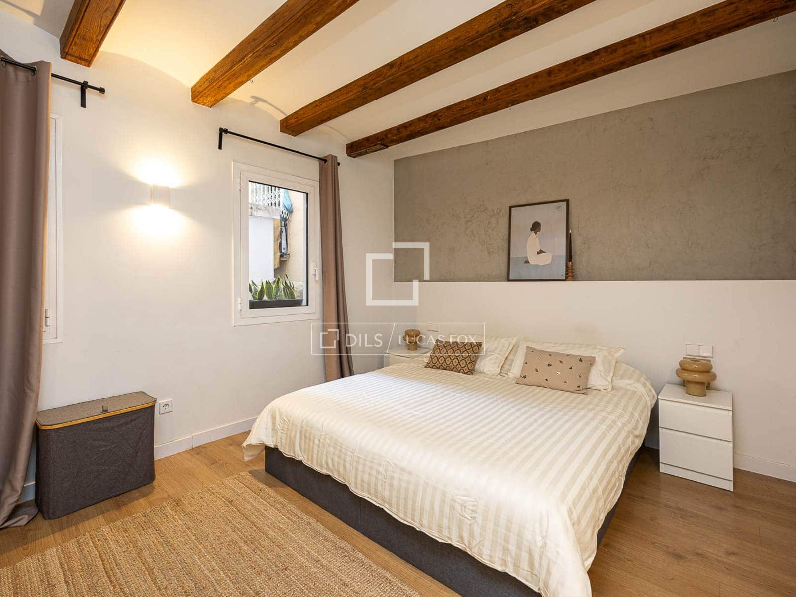 2 soveværelse Lejlighed til salg i Barcelona by - € 485.000 (Ref: 10160239)