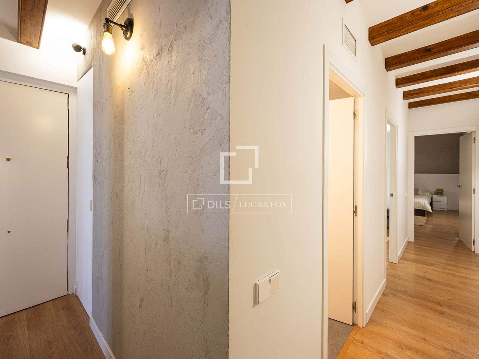 2 soveværelse Lejlighed til salg i Barcelona by - € 485.000 (Ref: 10160239)