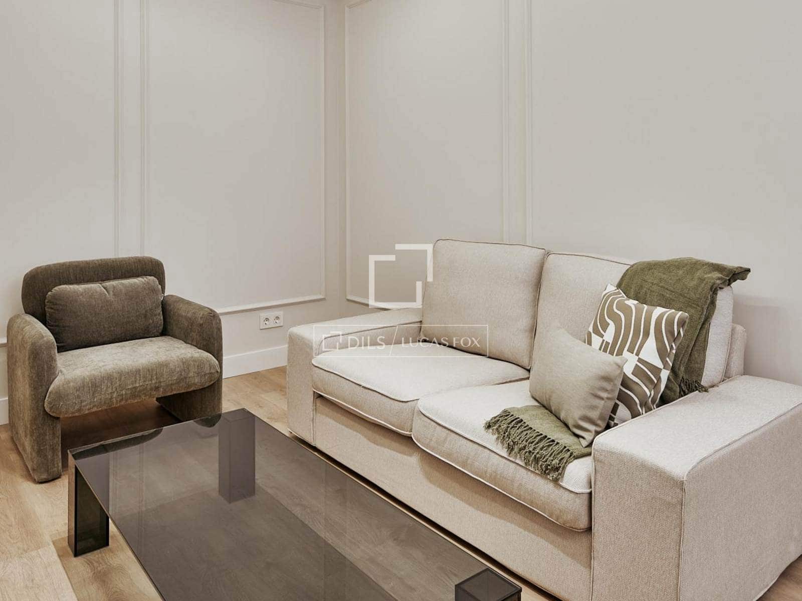 3 soveværelse Lejlighed til salg i Madrid by - € 1.989.000 (Ref: 10160240)