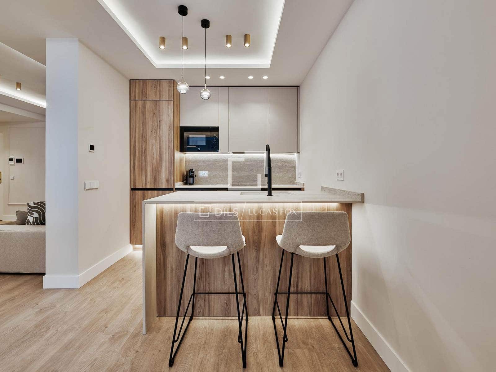 3 soveværelse Lejlighed til salg i Madrid by - € 1.989.000 (Ref: 10160240)