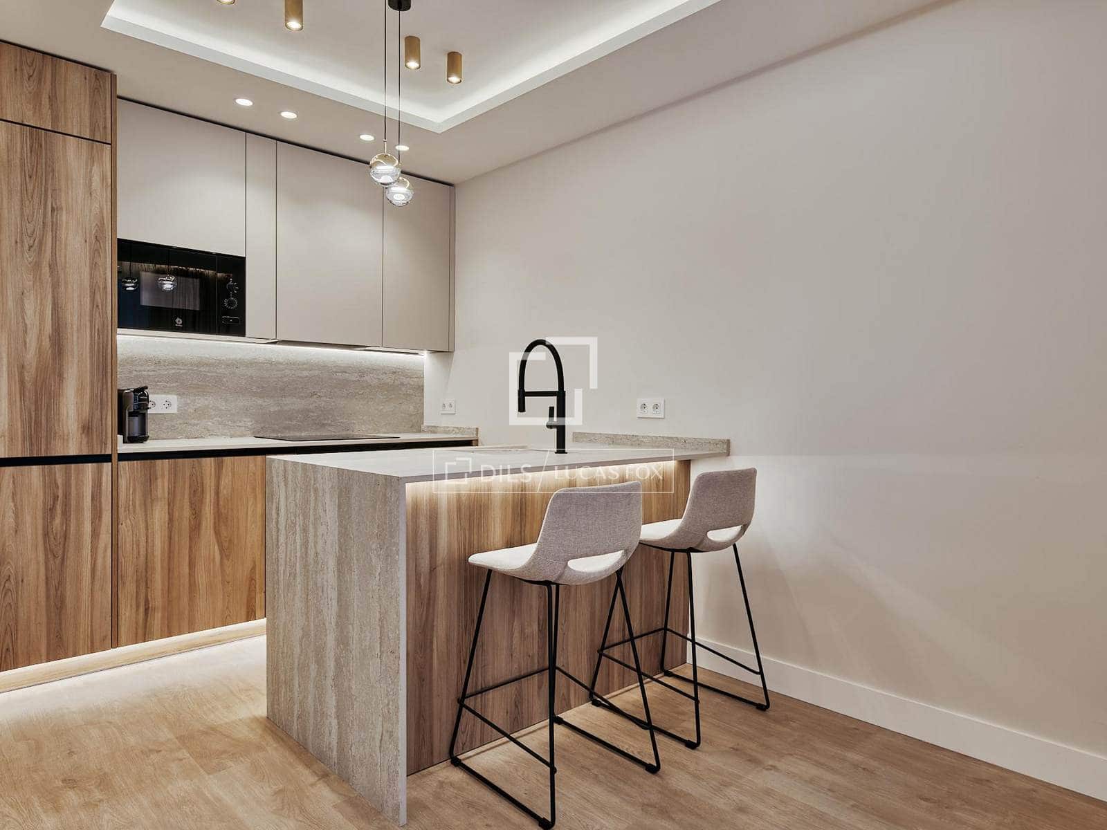 3 soveværelse Lejlighed til salg i Madrid by - € 1.989.000 (Ref: 10160240)