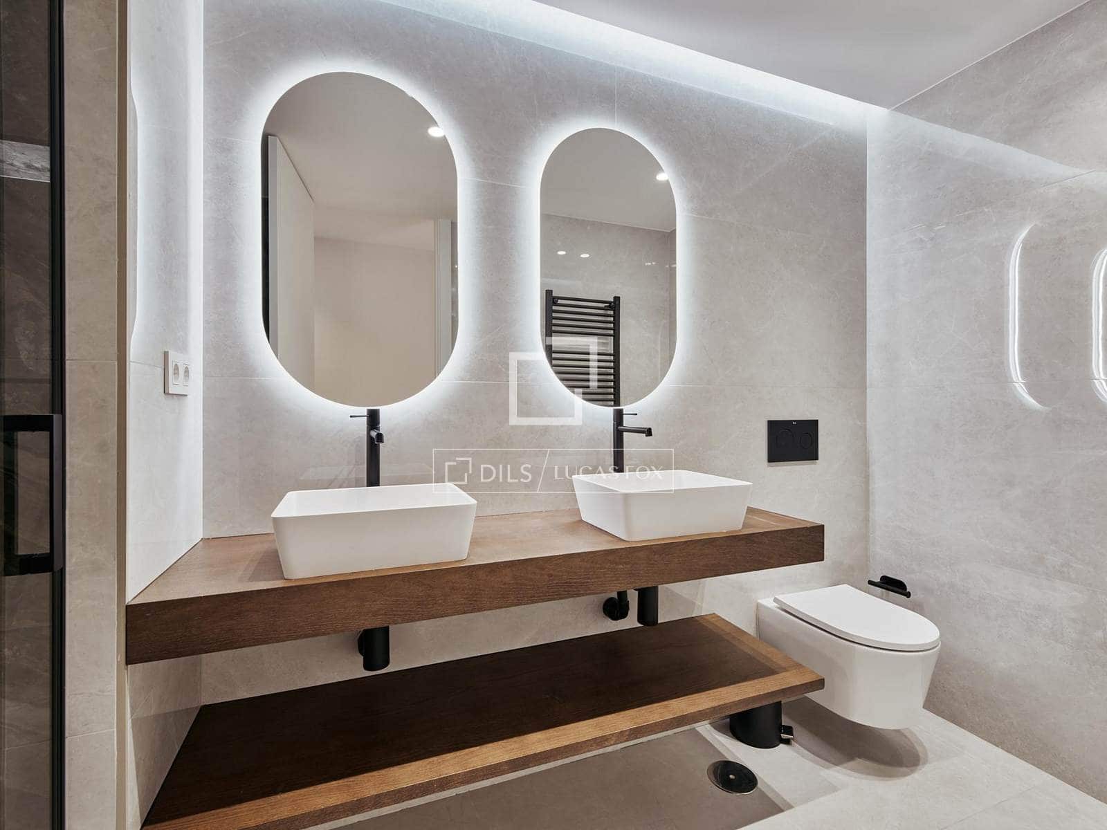 3 soveværelse Lejlighed til salg i Madrid by - € 1.989.000 (Ref: 10160240)