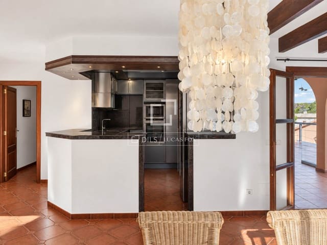 5 makuuhuone Huvila myytävänä paikassa Santa Ponsa, Calvià mukana uima-altaan 
autotalli - 1 700 000 € (Ref: 10160241)