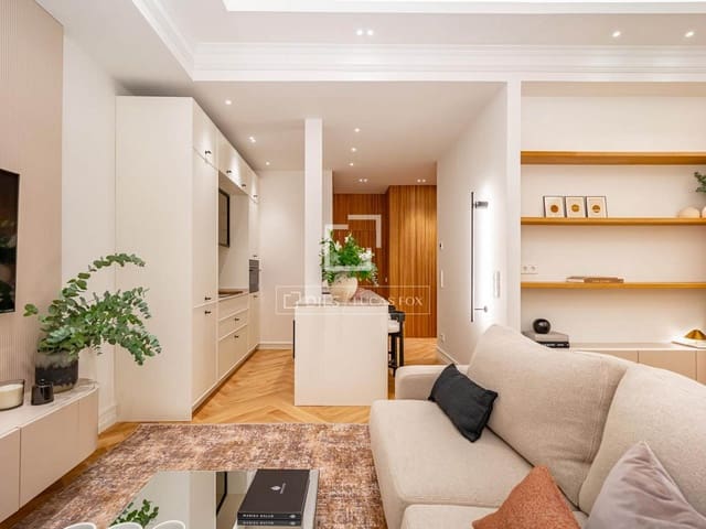 2 soveværelse Lejlighed til leje i Goya, Madrid by - € 6.500 (Ref: 10160508)