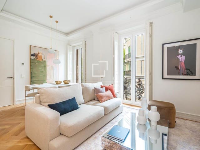 2 soveværelse Lejlighed til leje i Goya, Madrid by - € 6.500 (Ref: 10160508)