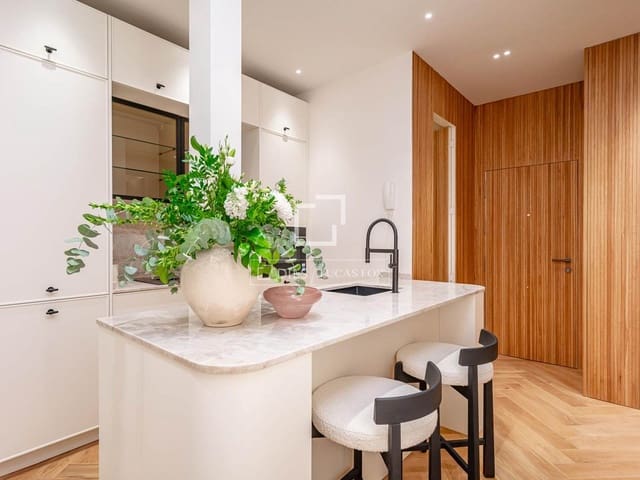 2 soveværelse Lejlighed til leje i Goya, Madrid by - € 6.500 (Ref: 10160508)