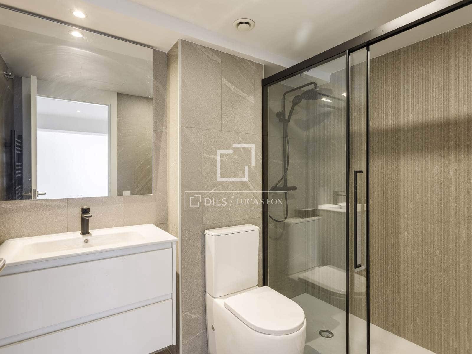 Appartement de 2 chambres à louer à Madrid ville - 1 550 € (Ref: 10160509)