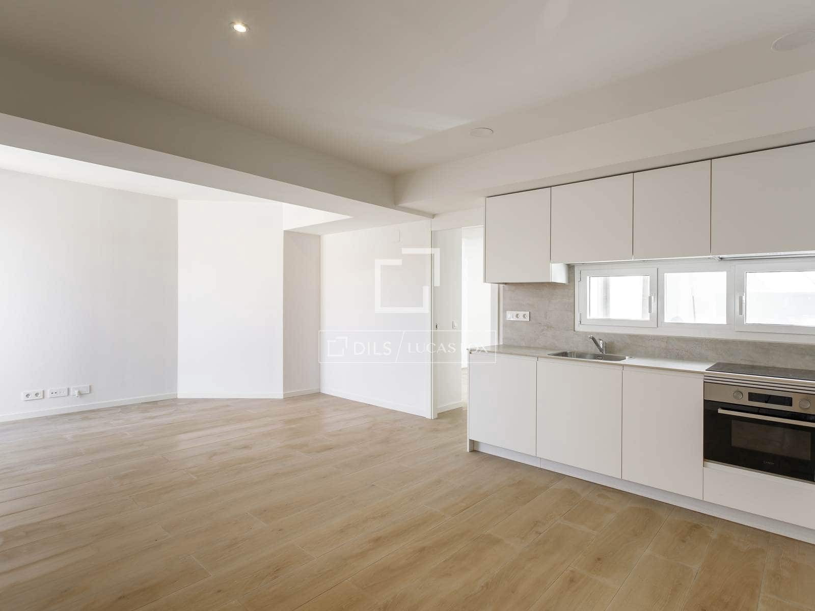 Appartement de 2 chambres à louer à Madrid ville - 1 550 € (Ref: 10160509)