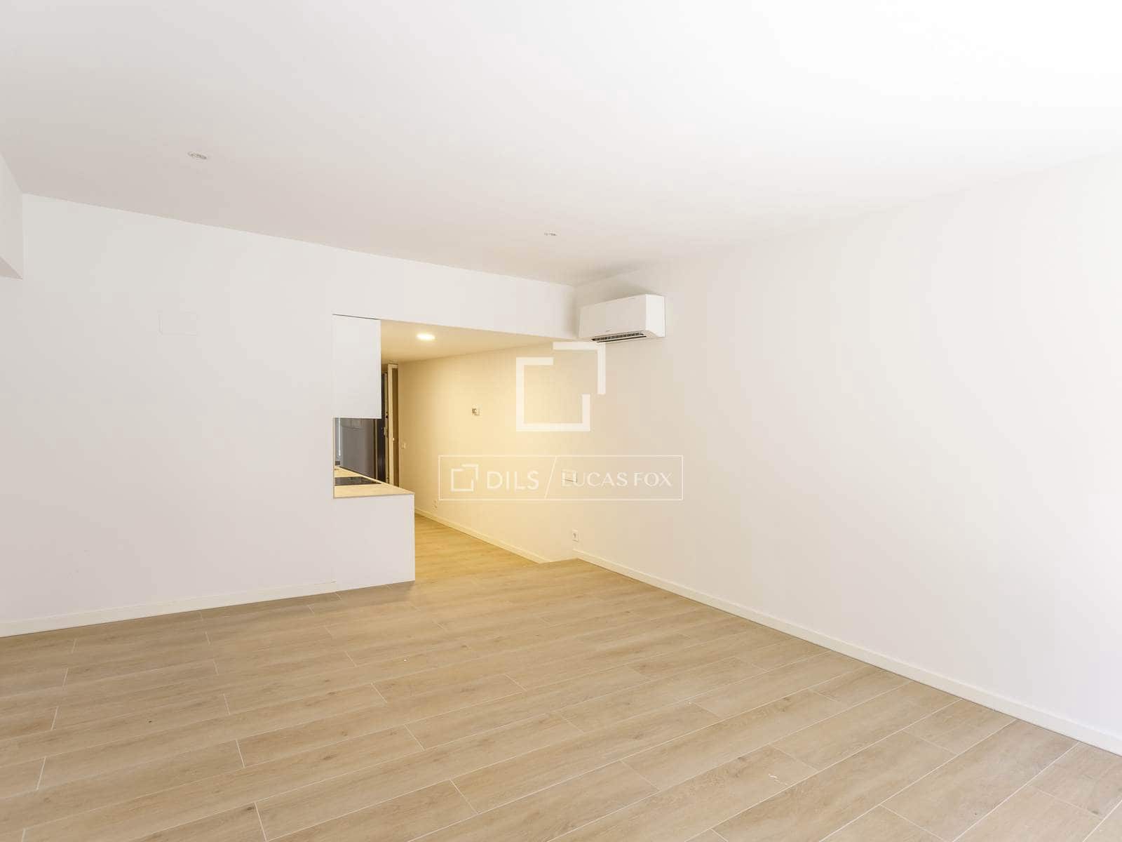 Appartement de 2 chambres à louer à Madrid ville avec garage - 1 900 € (Ref: 10160510)