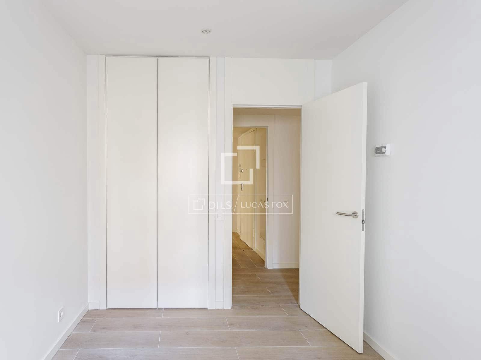 Appartement de 2 chambres à louer à Madrid ville avec garage - 1 900 € (Ref: 10160510)