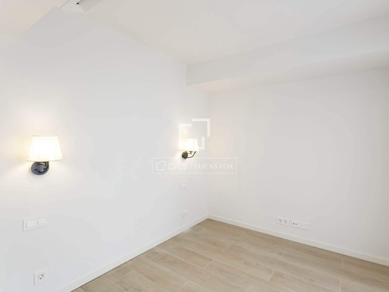 Appartement de 2 chambres à louer à Madrid ville avec garage - 1 900 € (Ref: 10160510)