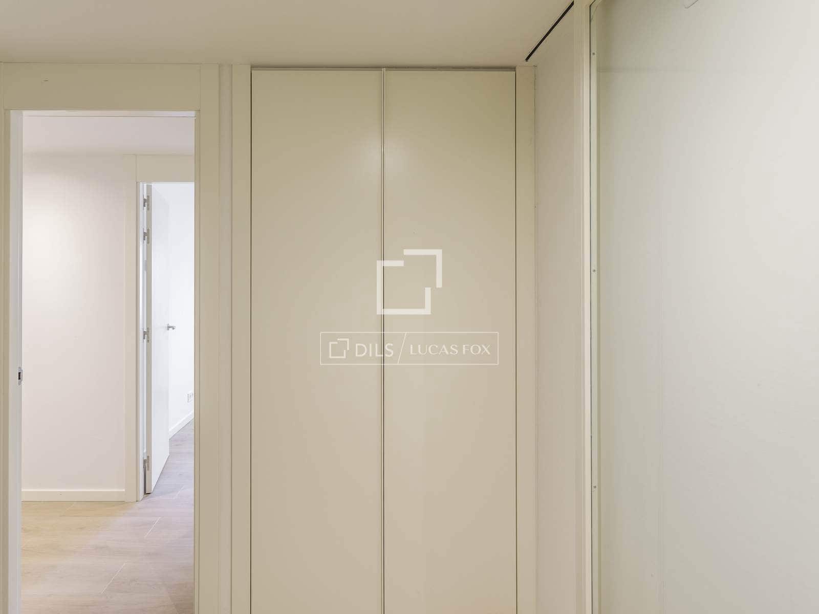 Appartement de 2 chambres à louer à Madrid ville avec garage - 1 900 € (Ref: 10160510)