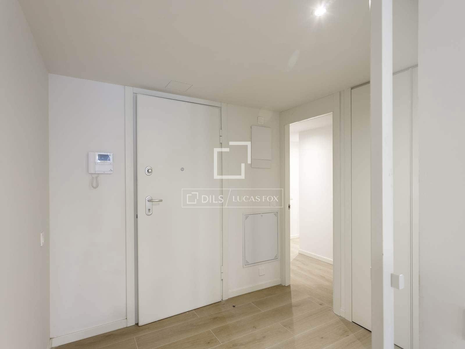 Appartement de 2 chambres à louer à Madrid ville avec garage - 1 900 € (Ref: 10160510)