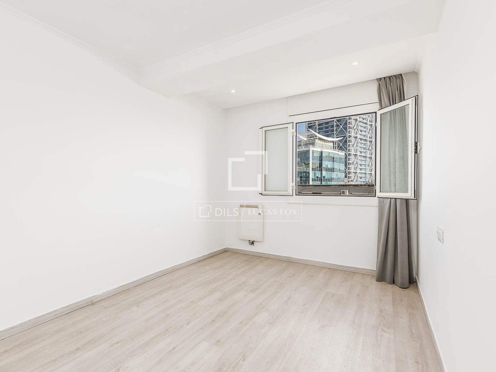 3 soverom Leilighet til salgs i Barcelona by - € 595 000 (Ref: 10160511)