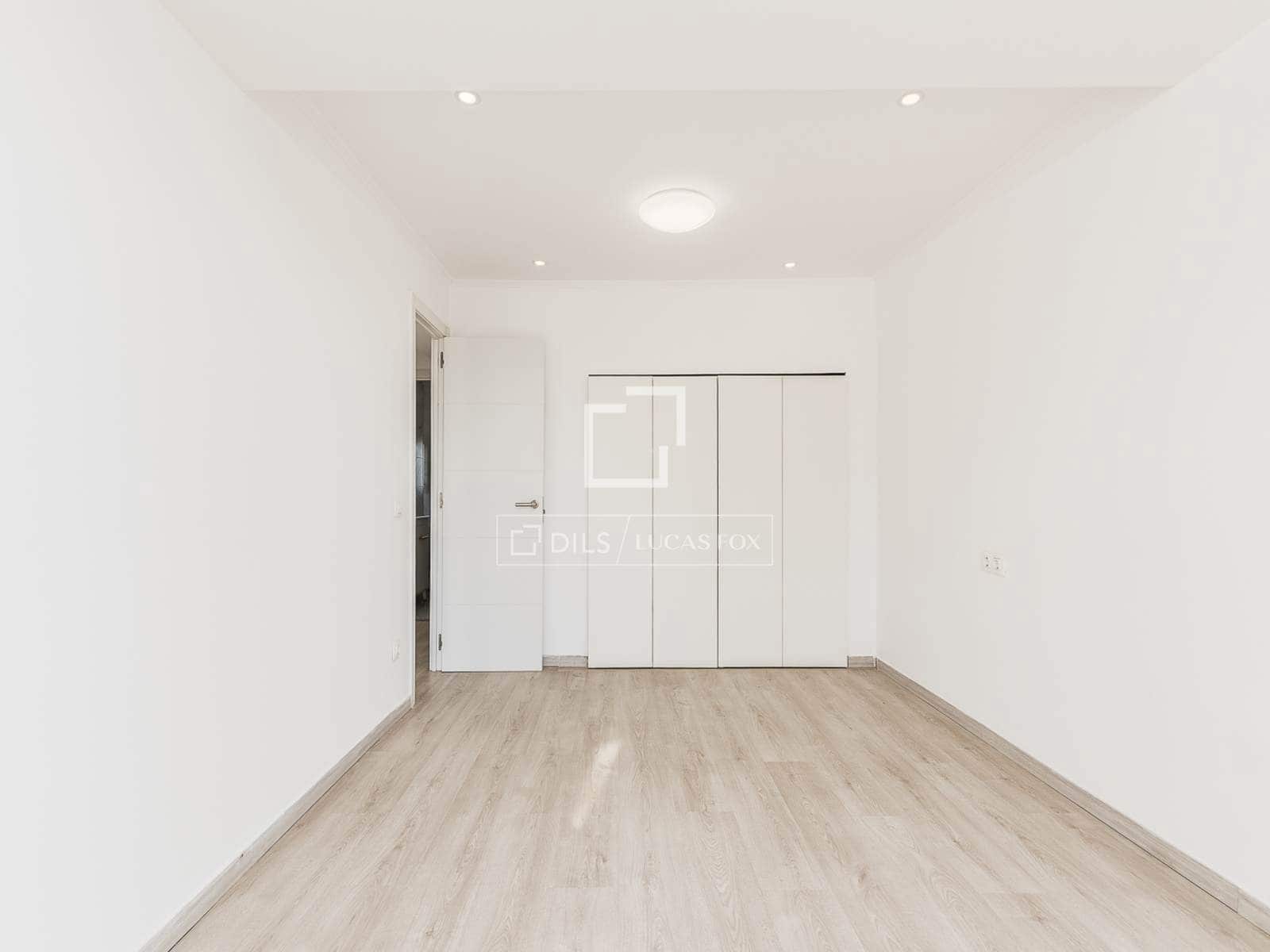 3 soverom Leilighet til salgs i Barcelona by - € 595 000 (Ref: 10160511)