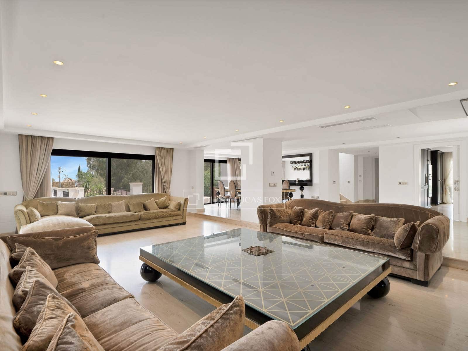 7 bedroom Villa for sale in Benahavis with pool garage - € 3,100,000 (Ref: 10160610)