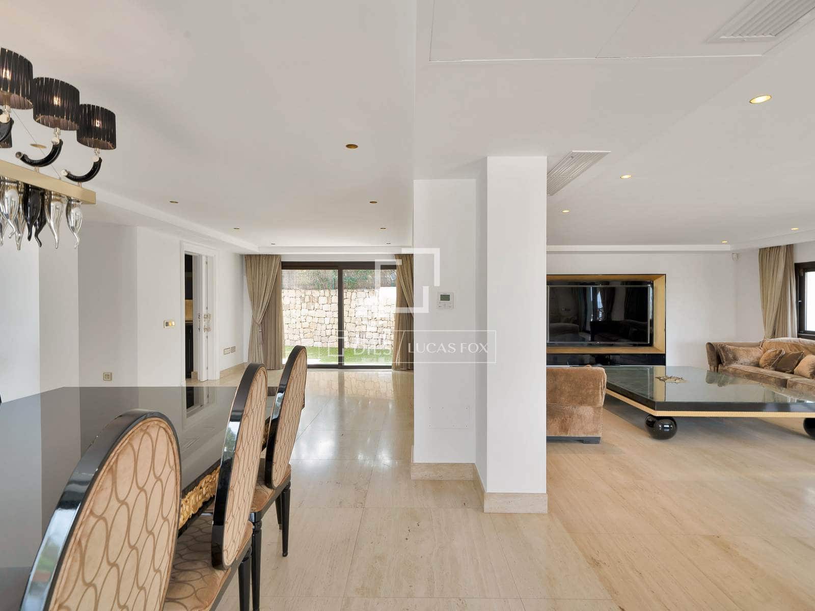 7 bedroom Villa for sale in Benahavis with pool garage - € 3,100,000 (Ref: 10160610)