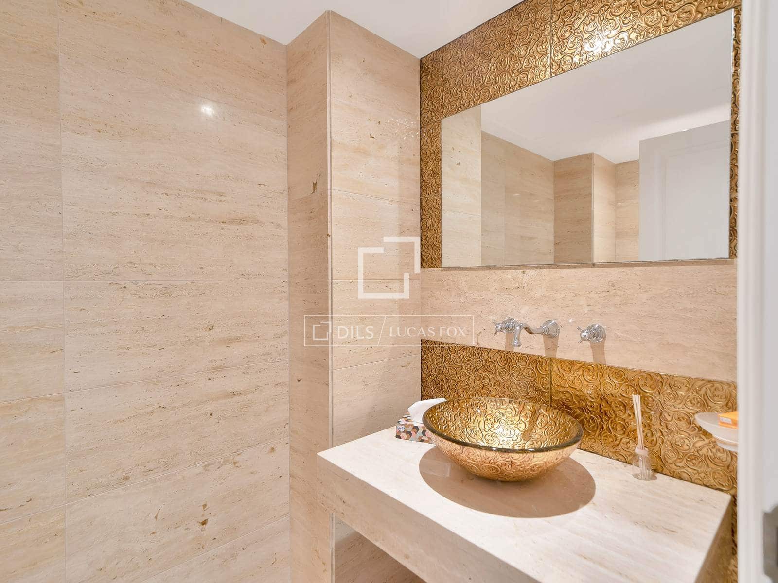 7 bedroom Villa for sale in Benahavis with pool garage - € 3,100,000 (Ref: 10160610)