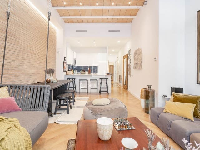 2 sovrum Lägenhet till salu i El Poble Sec, Barcelona stad med pool - 700 000 € (Ref: 10160612)