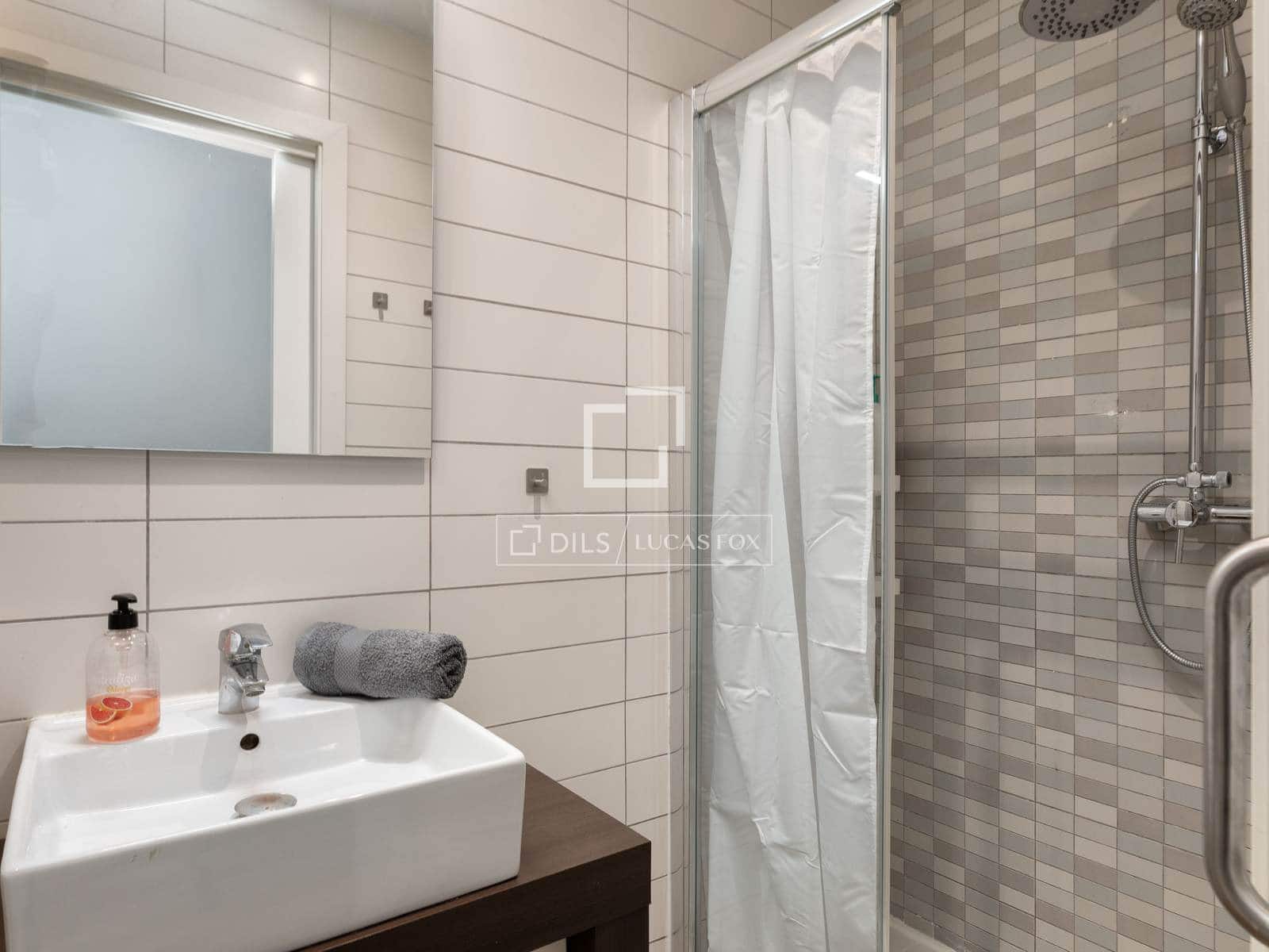3 bedroom Apartment for sale in Girona city - € 340,000 (Ref: 10160613)