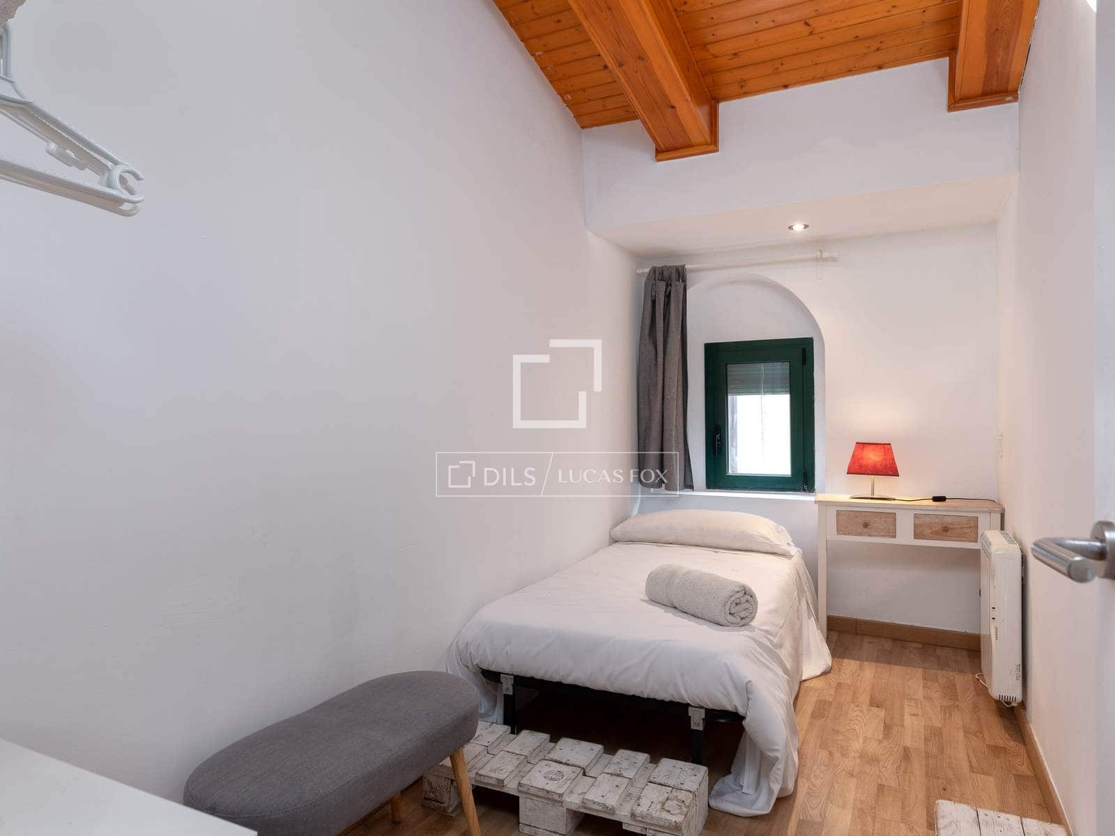 3 bedroom Apartment for sale in Girona city - € 340,000 (Ref: 10160613)