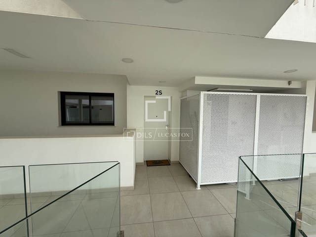 2 soveværelse Lejlighed til salg i Fuengirola med swimmingpool garage - € 695.000 (Ref: 10160614)
