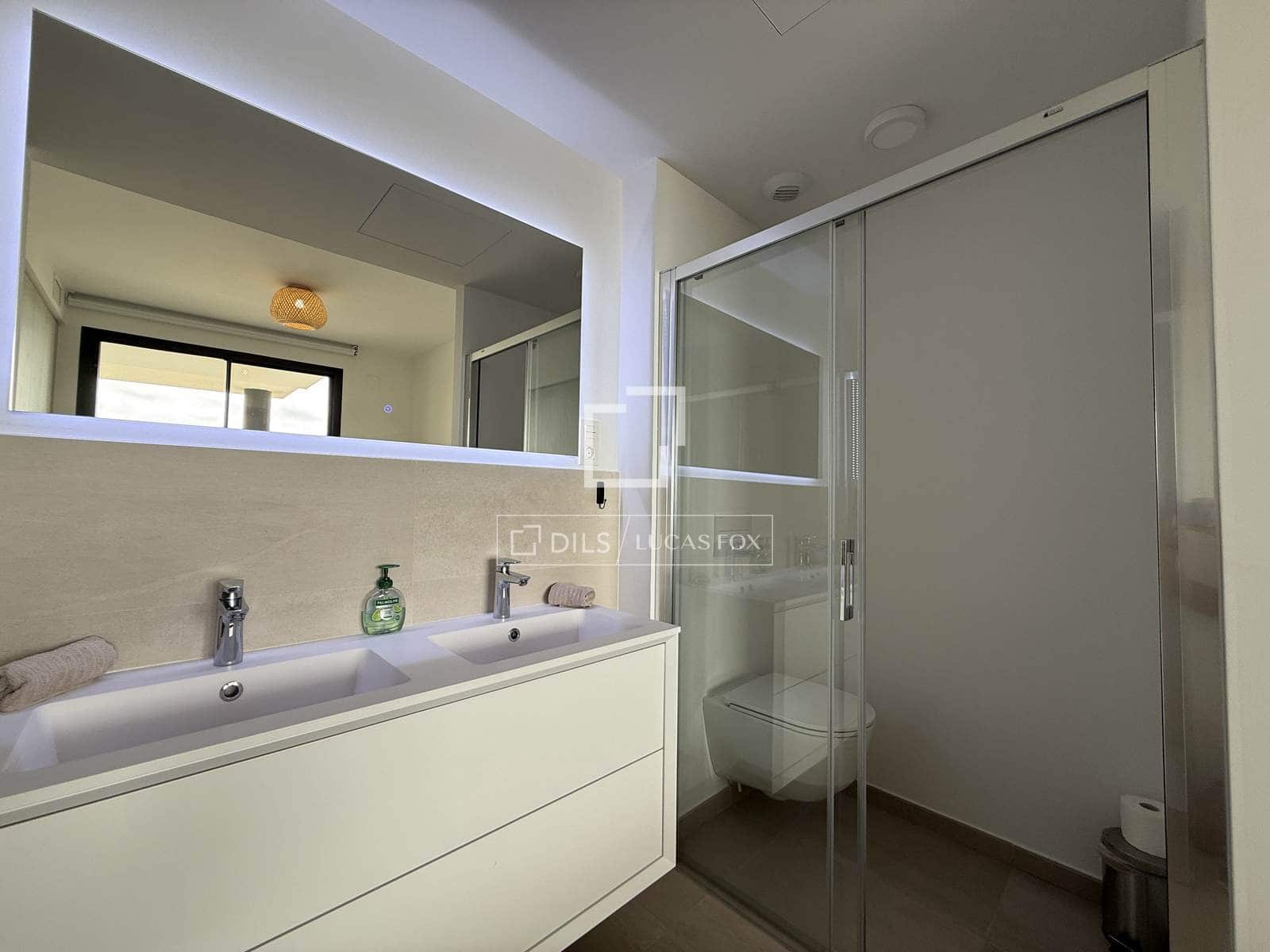 2 soveværelse Lejlighed til salg i Fuengirola med swimmingpool garage - € 695.000 (Ref: 10160614)