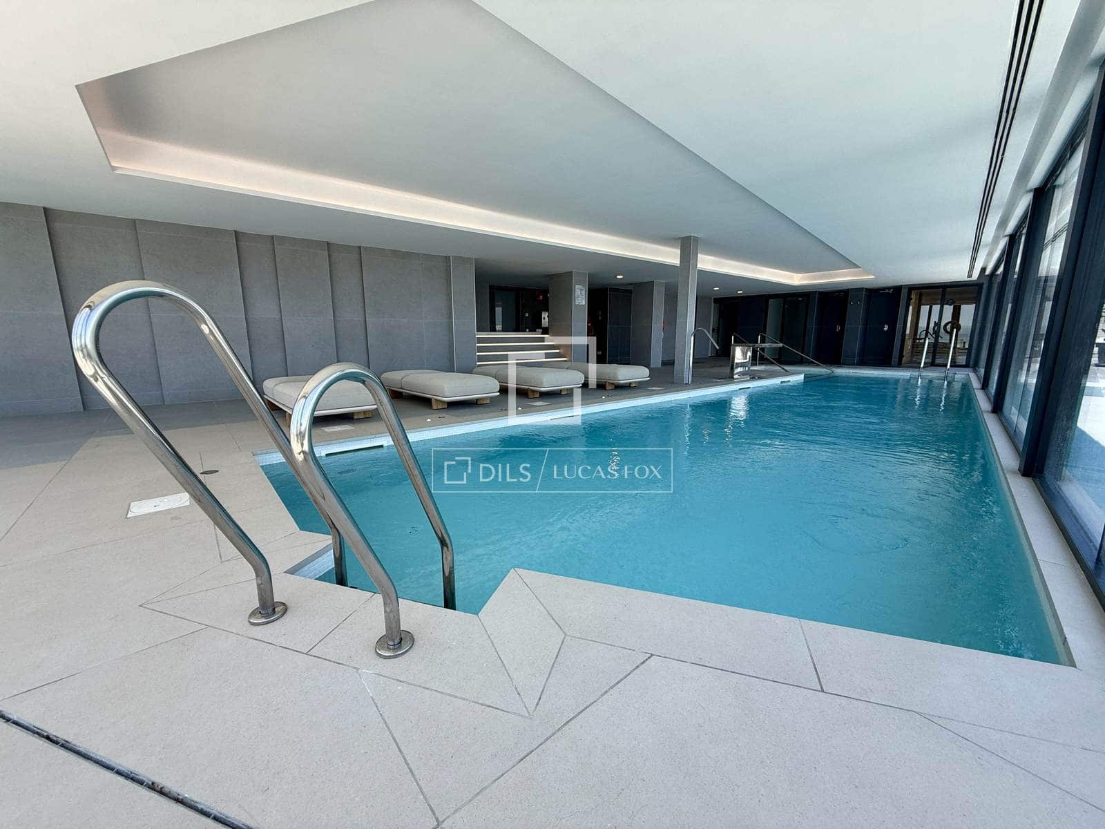 2 soveværelse Lejlighed til salg i Fuengirola med swimmingpool garage - € 945.000 (Ref: 10160615)