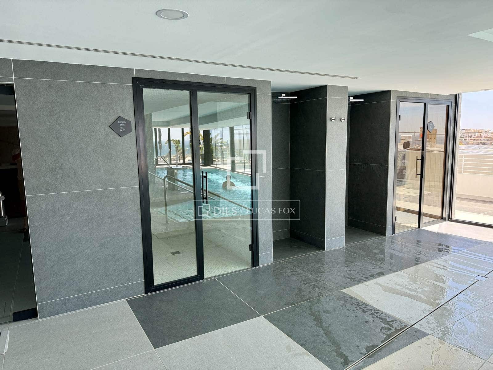 2 soveværelse Lejlighed til salg i Fuengirola med swimmingpool garage - € 945.000 (Ref: 10160615)