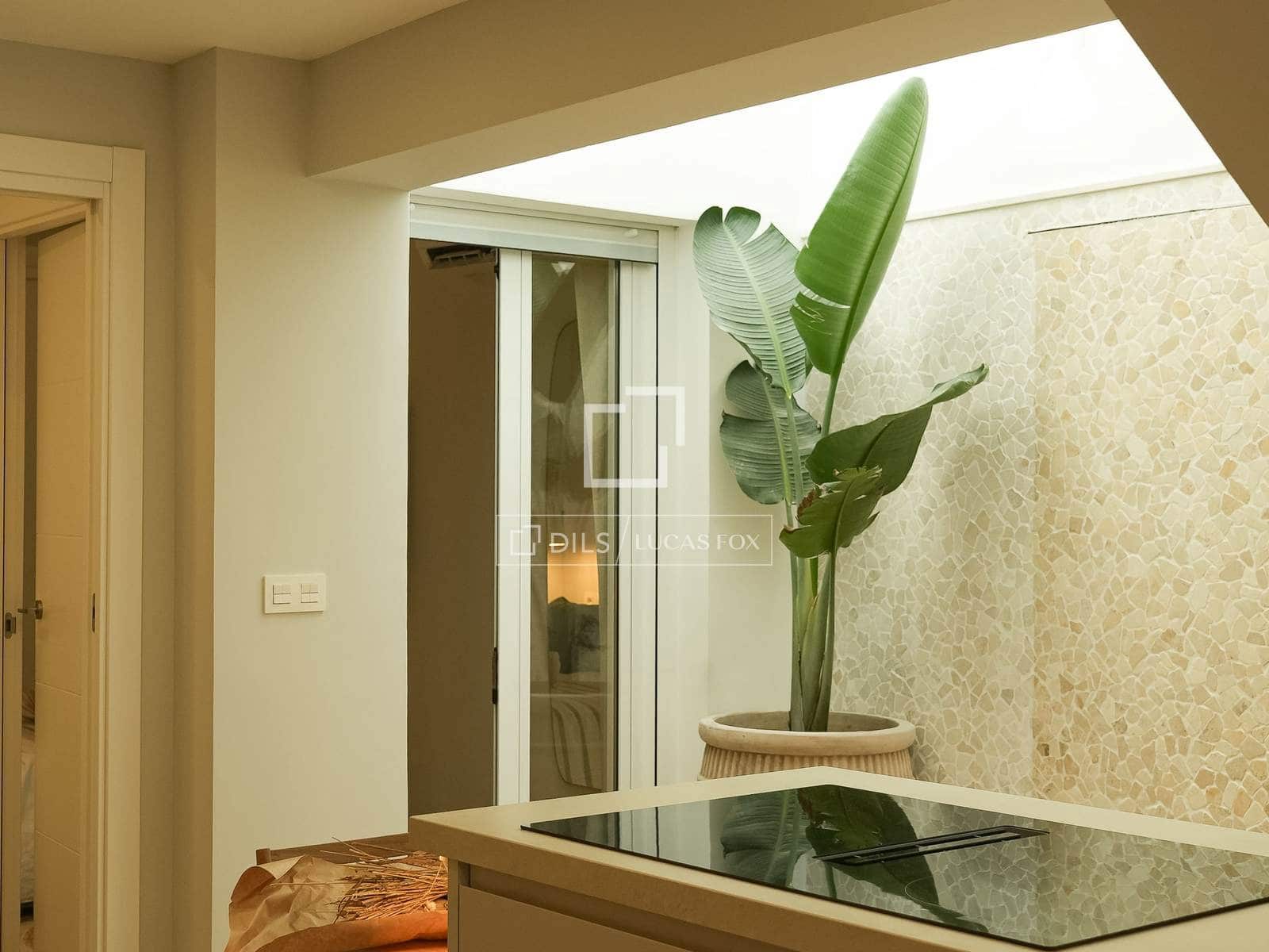 3 bedroom Villa for sale in Estepona - € 897,000 (Ref: 10160616)