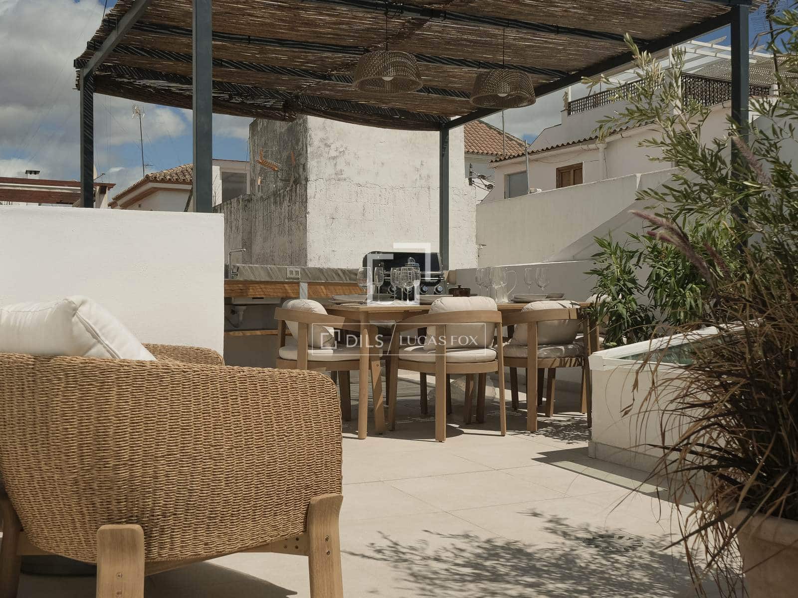 3 bedroom Villa for sale in Estepona - € 897,000 (Ref: 10160616)