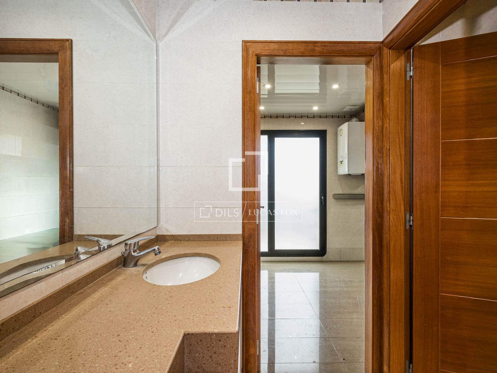 4 quarto Moradia para arrendar em Sant Cugat del Valles com piscina garagem - 5 800 € (Ref: 10160619)