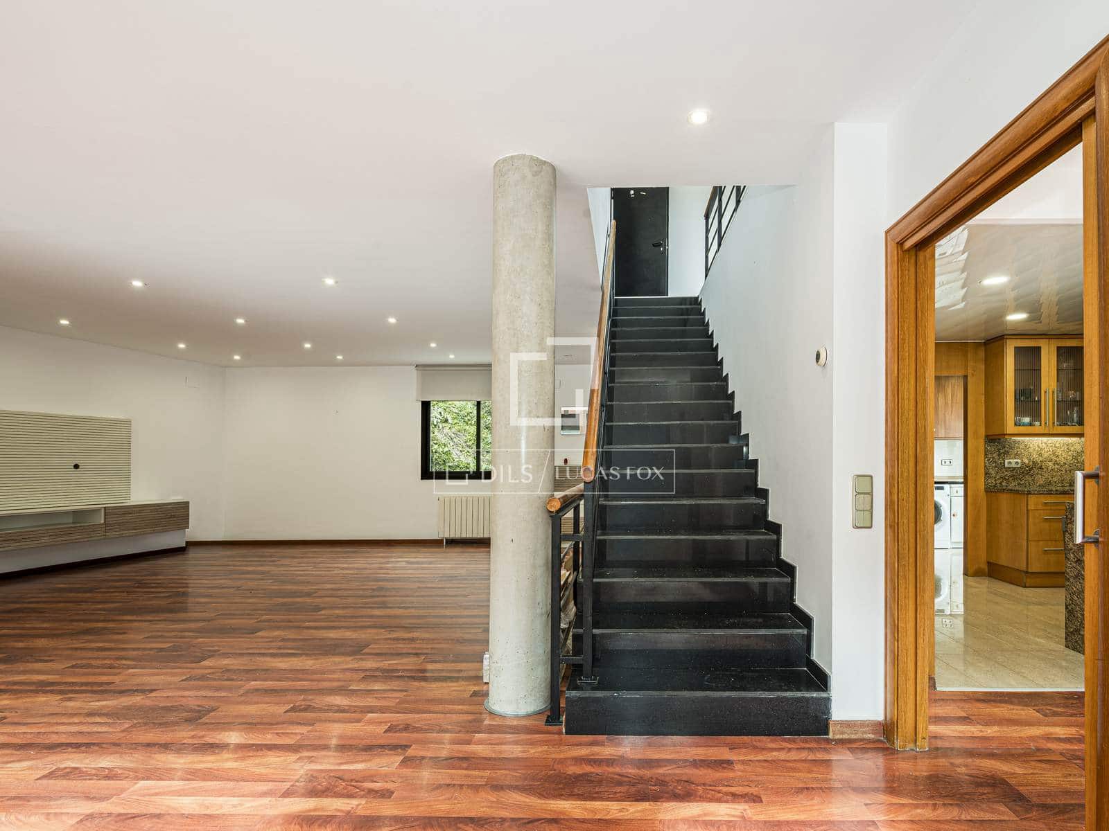 4 quarto Moradia para arrendar em Sant Cugat del Valles com piscina garagem - 5 800 € (Ref: 10160619)